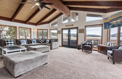 Big Bear Lake House | Grand Lakefront Escape