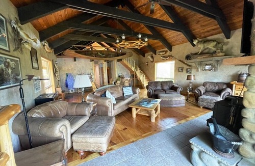 Sioux Narrows Nestor Falls Cabin | Grand Lodge at White Pine Retreats Fab Sunsets, Totally Refurnished - Sleeps 11