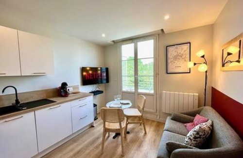 Le Marais Apartment | Grand Logement Jupiter-sils