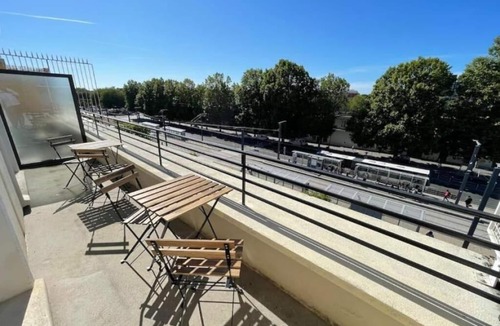 Le Marais Apartment | Grand Logement Jupiter-sils