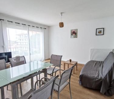 Moulin a Vent Apartment | Grand Logement proche centre Parking gratuit