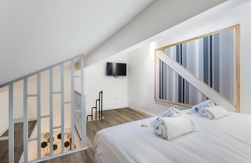 Malakoff Apartment | Grand Luxe Duplex 5 minutes from Paris -Parc des Expositions- holiday / business trip