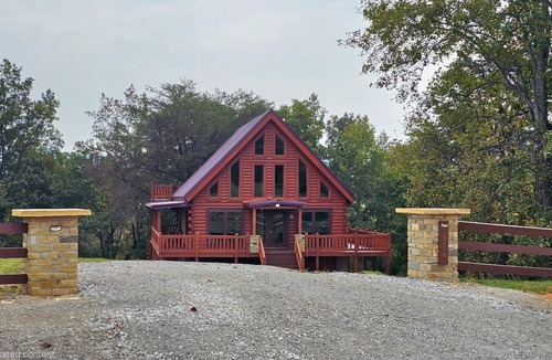 Rock Island Cabin | Grand Magnolia Cabin