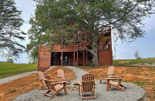 Rock Island Cabin | Grand Magnolia Cabin