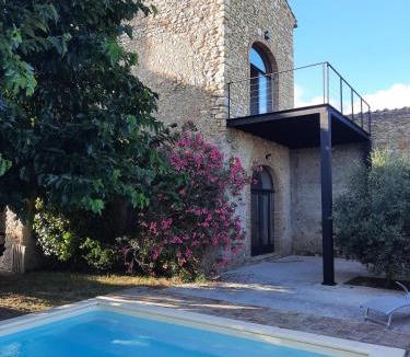 Saint-Victor-de-Malcap House | Grand Mas Famillial