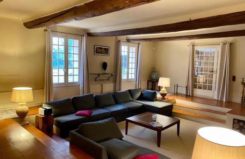 La Farlede House | Grand mas provencal