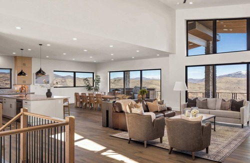 Park City House | Grand Mountain Estate near Park City with Sport Court and Theater