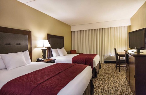 Branson Hotel | Grand Oaks Hotel