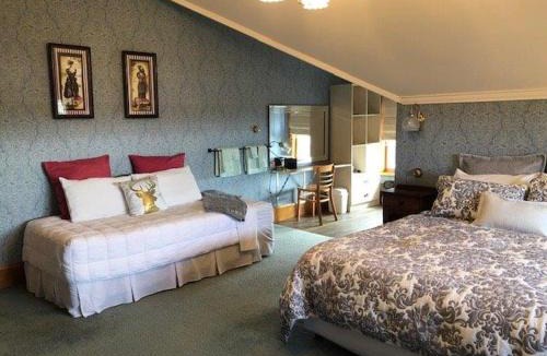 Hawera Bed & Breakfast | Grand On Victoria