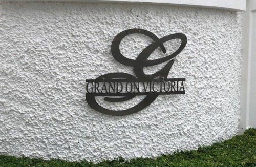 Hawera Bed & Breakfast | Grand On Victoria
