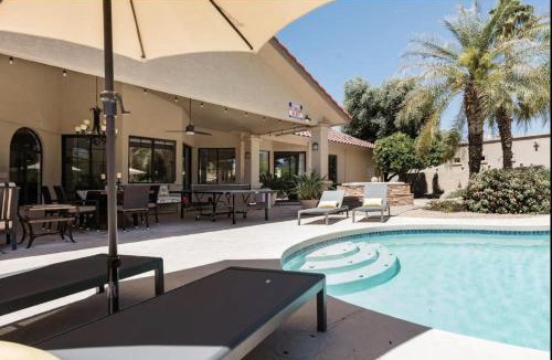 Preston Hills House | Grand Palms - Luxury Scottsdale Estate w Pool