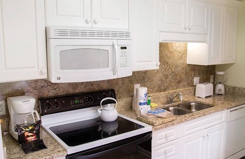 Surfside Beach Resort | Grand Palms Resort 2bdr Deluxe