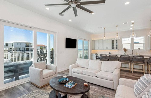 Navarre Beach House | Grand Paradise, Navarre Beach