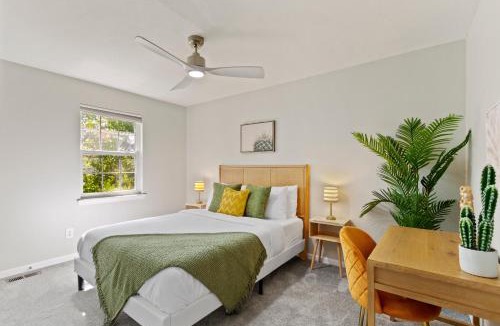 Westfield House | Grand Park Stay