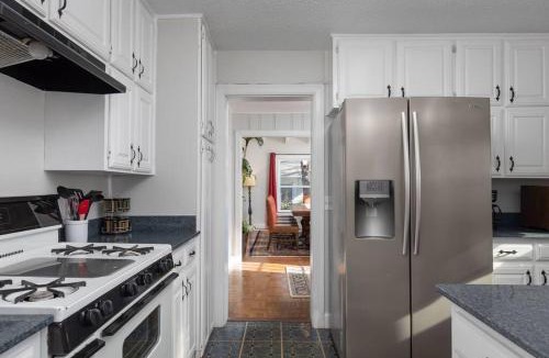 Fort Worth House | Grand Performance Home 3 min to Downtown, Stockyard, AT&T