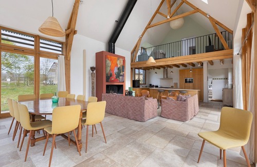 Ambillou Villa | Grand Prépinson – Domaine de La Trigalière with Shared Pool