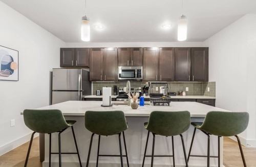 Grand Prairie Apartment | Grand Prairie 1BR | IKEA, Epic Waters, Bass Pro