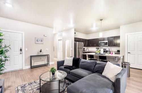 Grand Prairie Apartment | Grand Prairie 1BR | IKEA, Epic Waters, Bass Pro