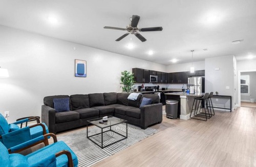 Grand Prairie Apartment | Grand Prairie 2BR | IKEA, Epic Waters, Bass Pro
