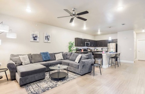 Grand Prairie Apartment | Grand Prairie 2BR | IKEA, Epic Waters, Bass Pro