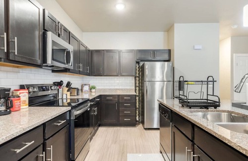 Grand Prairie Apartment | Grand Prairie 2BR | IKEA, Epic Waters, Bass Pro