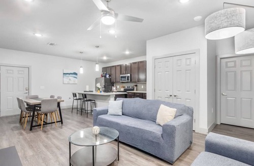 Grand Prairie Apartment | Grand Prairie 2BR | IKEA, Epic Waters, Bass Pro