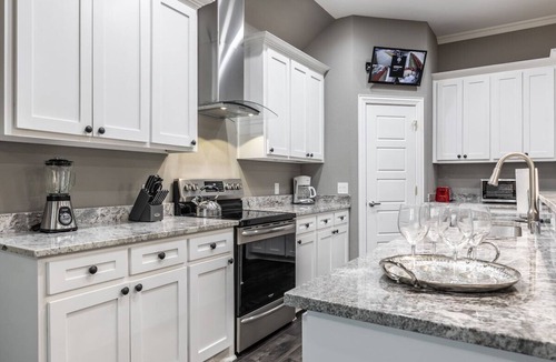 South Arlington House | Grand Prairie Getaway- Spacious 4-Bedroom Comfort