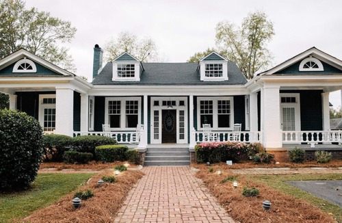 Millbrook House | Grand Retreat with Pool | Pet-Friendly | Sleeps 22