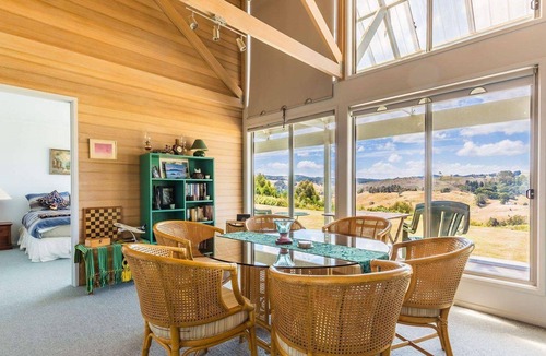Hallston House | Grand Ridge Stay - Tarwin Valley
