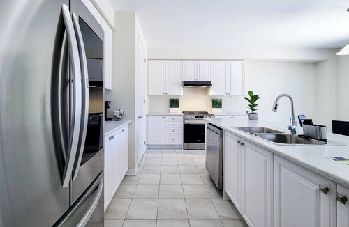 Caledonia House | Grand River Cozy Retreat