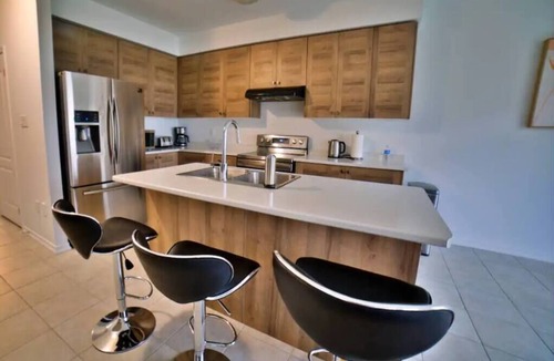 Brantford House | Grand River Retreat S