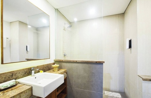 Denpasar Barat Hotel | Grand Santhi Hotel