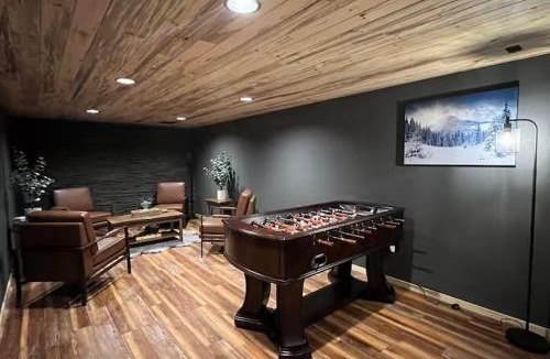 Trapper Creek Villa | Grand Spruce Lodge