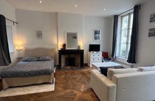 Centre Ancien Apartment | Grand studio au cœur de l’hyper centre-ville