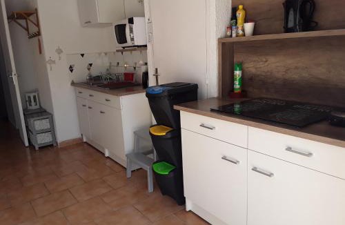 Moussan House | Grand studio au milieu des vignes