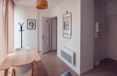 Chateauroux Apartment | Grand studio avec Jardin, Parking gratuit