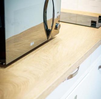 Saint-Quentin Apartment | Grand studio avec Parking 2pers