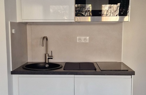 Montreuil Apartment | Grand Studio, Calme et Lumineux en Centre-ville
