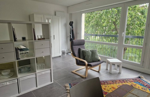 Montreuil Apartment | Grand Studio, Calme et Lumineux en Centre-ville