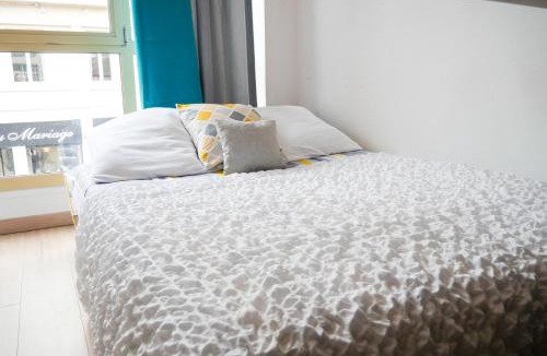 Saint-Quentin Apartment | Grand studio hyper centre de Saint Quentin