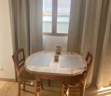 Baugy Apartment | Grand studio lumineux à 10 min de Compiègne