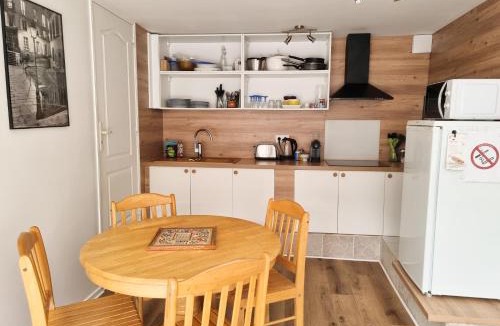Bois-d'Arcy Apartment | Grand Studio Lumineux pour 4 personnes