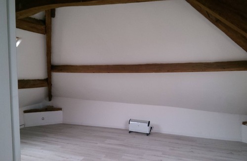 Monchy-Humieres Apartment | Grand Studio Meublè Independant Dans Maison au Coeur du Village