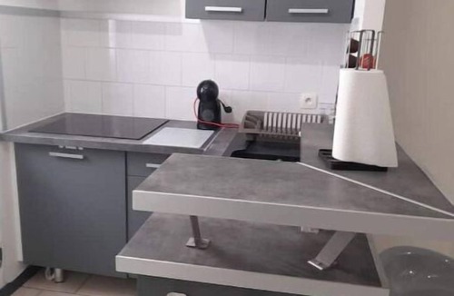 Anatole France Apartment | Grand Studio Narbonne