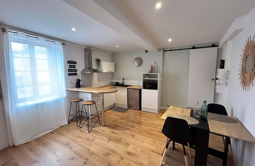 Labruguiere Apartment | Grand Studio Rénové au Cœur de Labruguiere Équipé de la Fibre