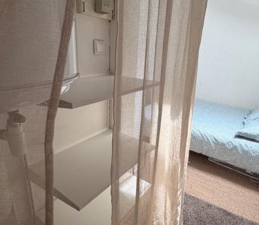 Bourgogne Apartment | Grand studio rdc au calme, centre ville prox Cathédrale