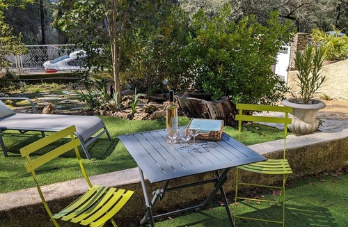 Bouc-Bel-Air Apartment | Grand Studio Rdj Terrasse Piscine