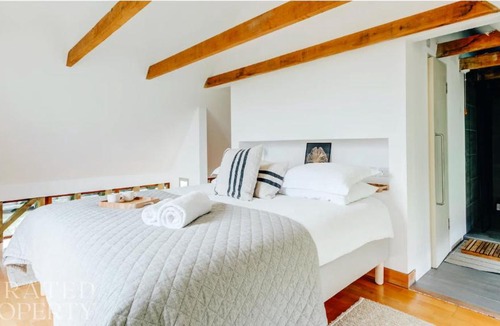 Chelsworth House | Grand Suffolk Barn Conversion