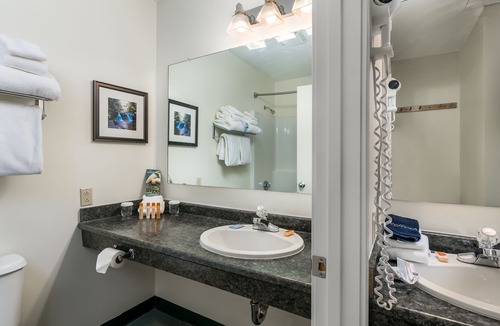 Bartlett Hotel | Grand Summit Hotel at Attitash