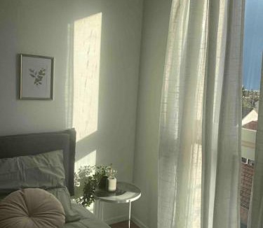 Montmagny Apartment | Grand T2 45m2 avec Parking & Balcon proche Paris